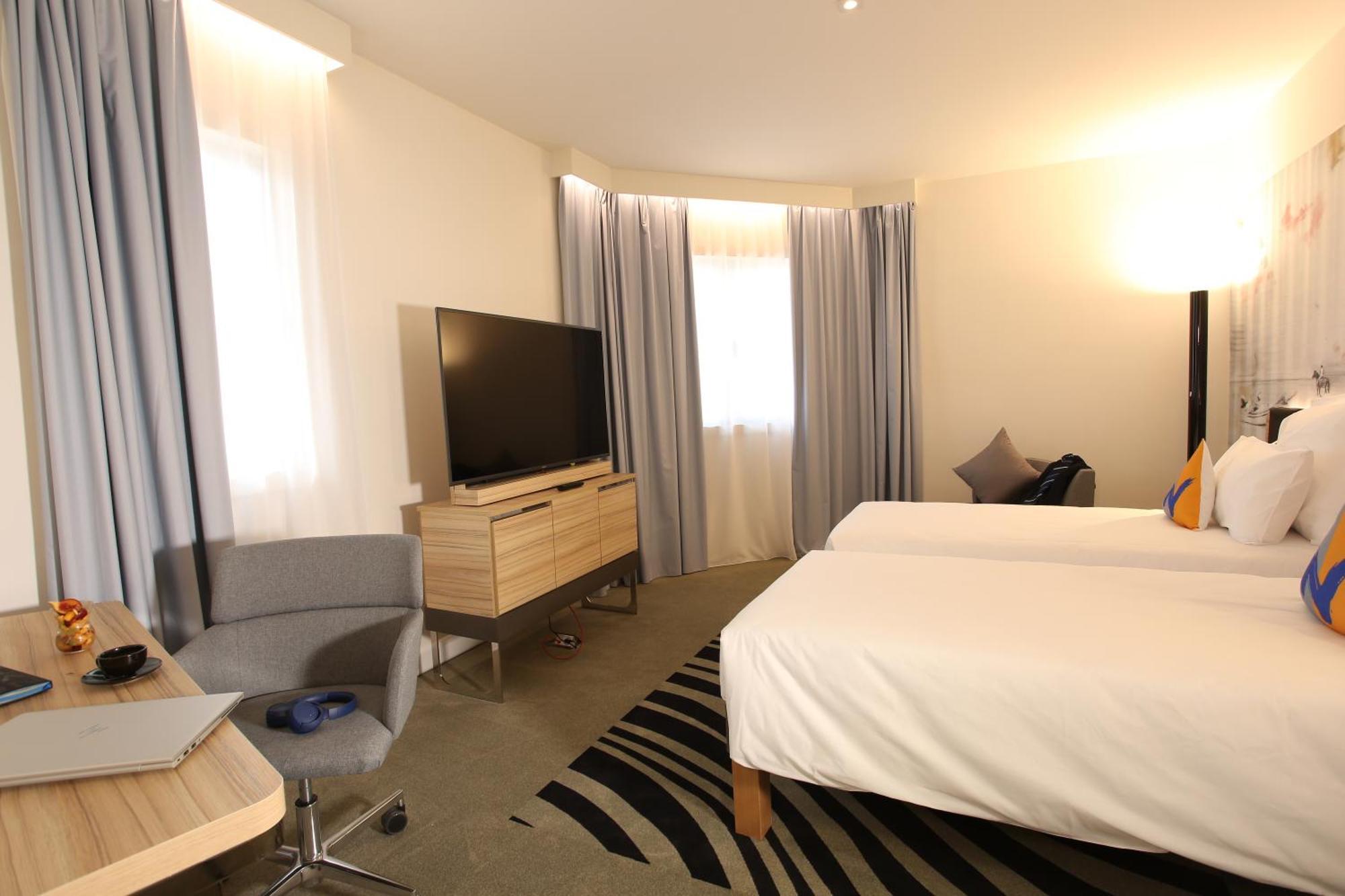 Novotel