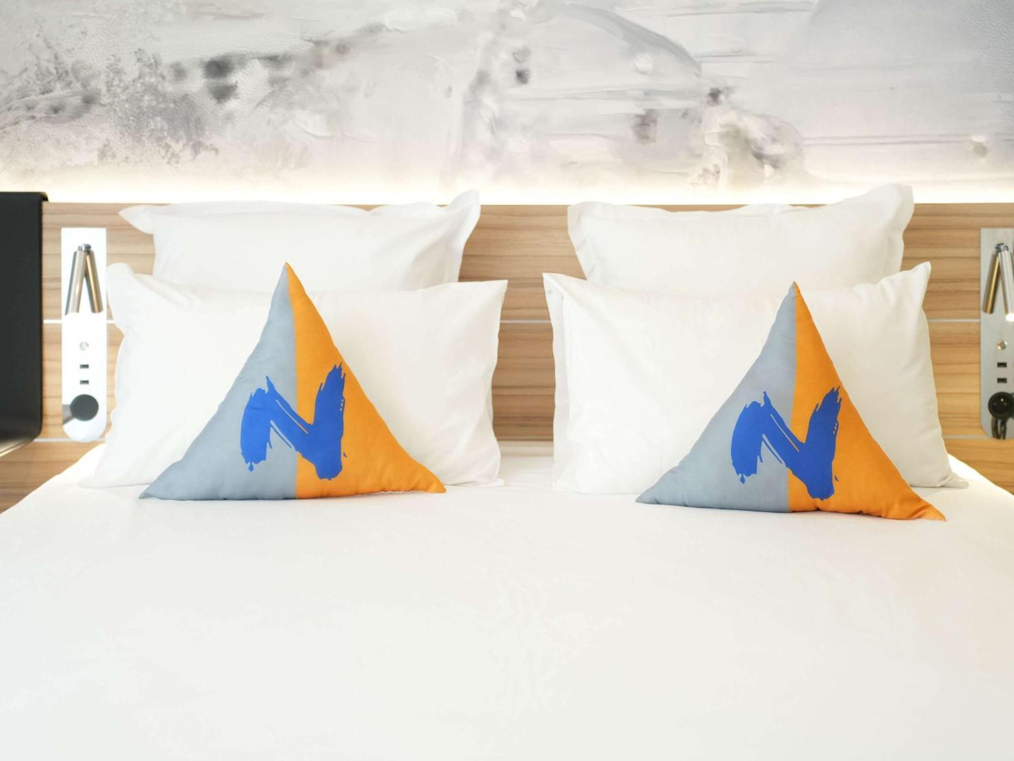 Novotel