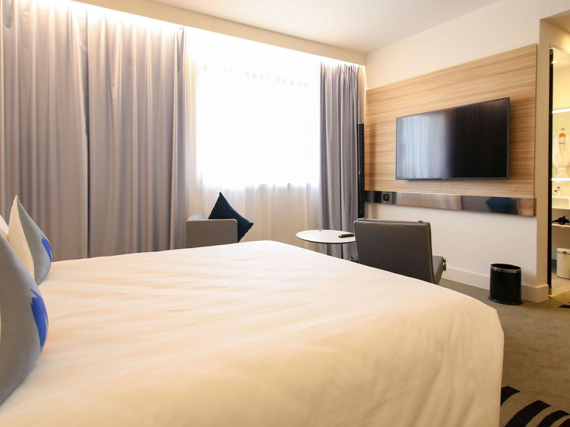 Novotel